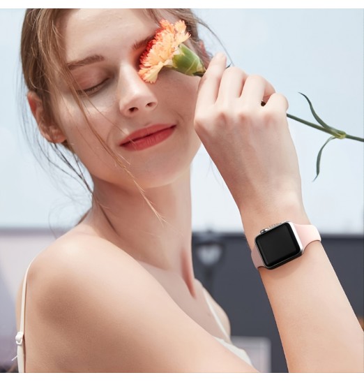 Correa de reloj de silicona delgada deportiva compatible con Apple Watch Band 38 mm 42 mm 40 mm 44 mm 41 mm 45 mm 49 mm, correa de repuesto delgada, suave y estrecha para Iwatch Ultra Series 8/7 / se / 6/5/4/3/2/1 Mujeres Hombres